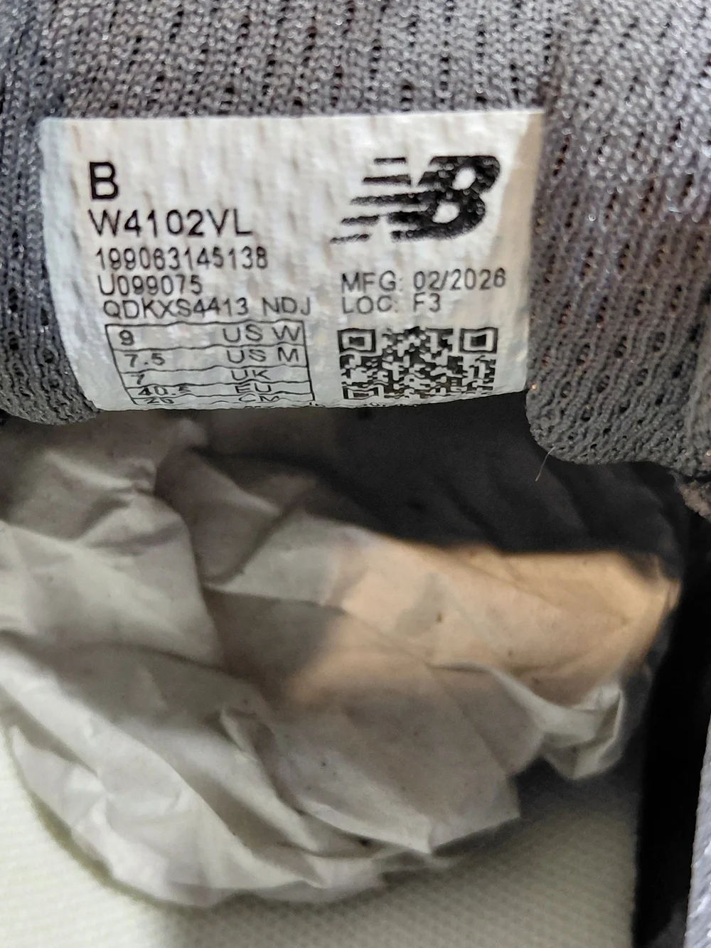 (New) New Balance Women’s Fresh Foam 410v9 Trail Running Shoes Voilet Rose W9